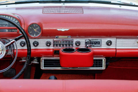 1956 Ford Thunderbird