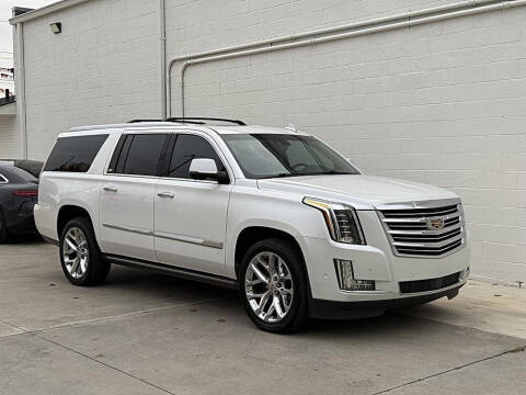 2017 Cadillac Escalade ESV Premium Luxury