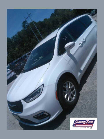 2022 Chrysler Pacifica Touring L