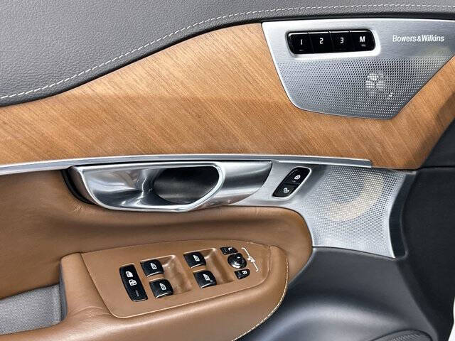 2019 Volvo XC90 T6 Inscription