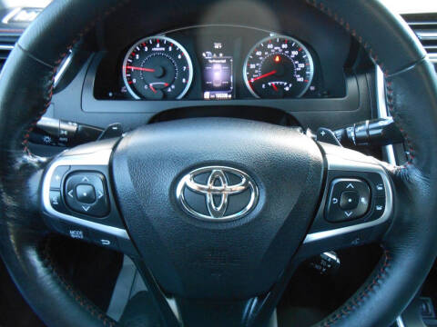 2016 Toyota Camry SE