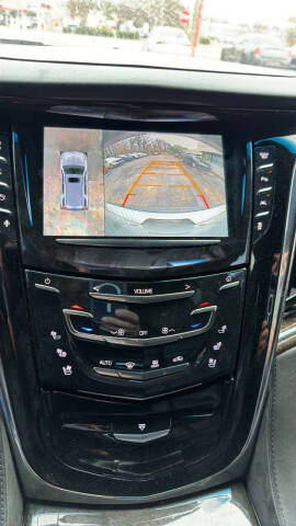 2016 Cadillac Escalade Platinum