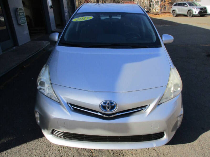 2012 Toyota Prius v