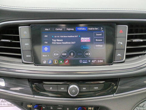 2022 Buick Enclave Essence