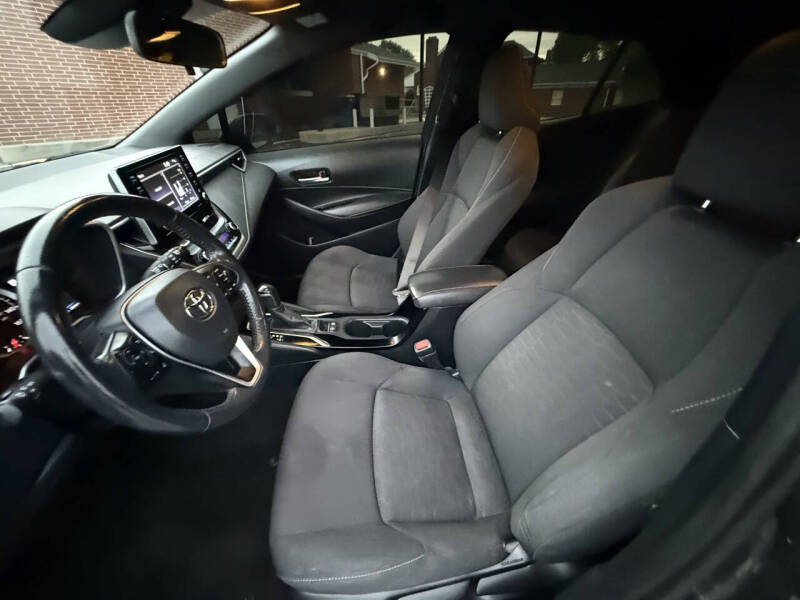 2022 Toyota Corolla Hatchback SE