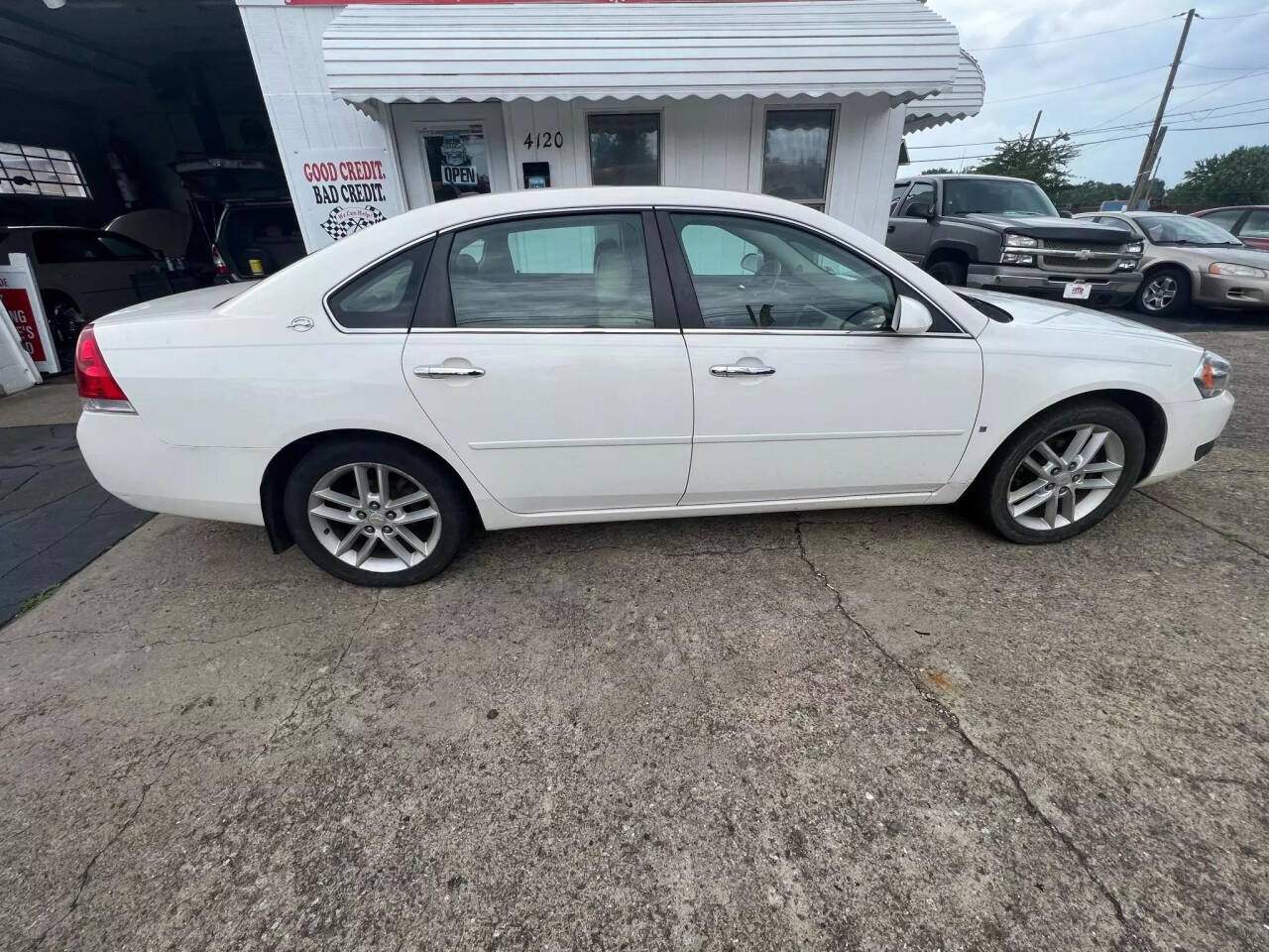 2008 Chevrolet Impala for sale at RT Barrett Auto Group in Austintown, OH