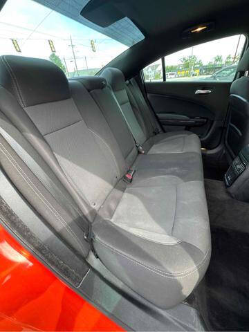 2017 Dodge Charger SE