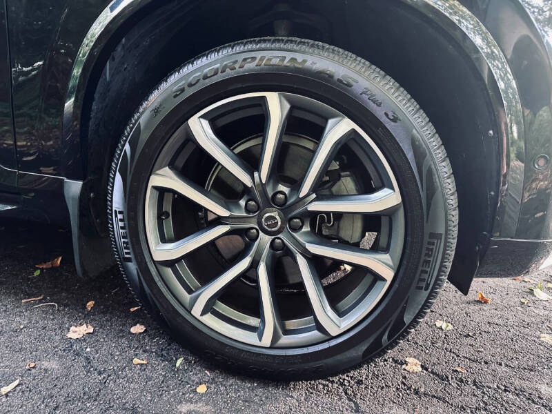 2018 Volvo XC90 T5 Momentum 7-Passenger