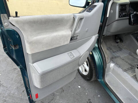 2002 Volkswagen EuroVan MV