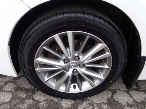 2014 Toyota Corolla LE Plus