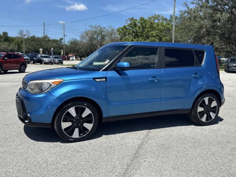 2016 Kia Soul +