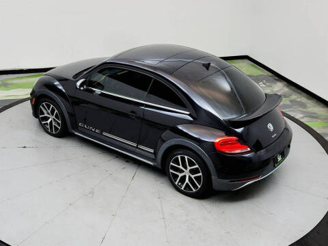 2016 Volkswagen Beetle 1.8T Dune