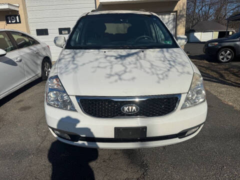 2014 Kia Sedona LX