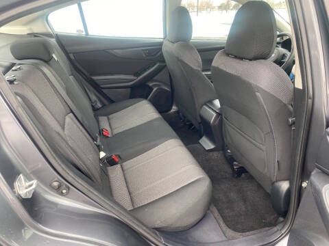 2019 Subaru Impreza 2.0i