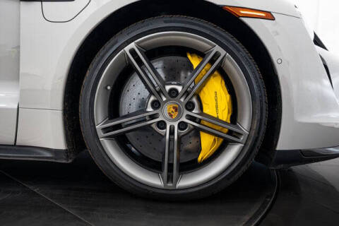 2022 Porsche Taycan Turbo S