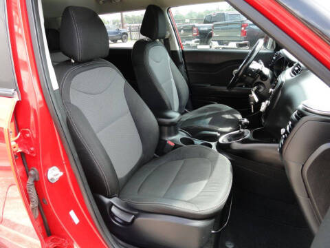 2019 Kia Soul +