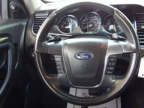 2011 Ford Taurus Limited