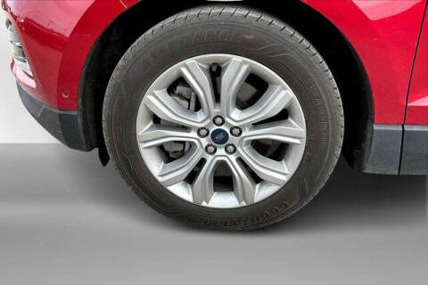 2021 Ford Edge Titanium
