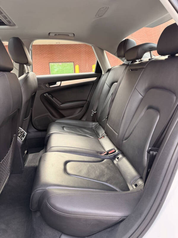 2016 Audi A4 2.0T quattro Premium