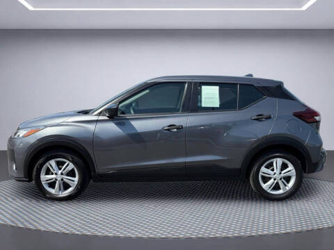 2023 Nissan Kicks S