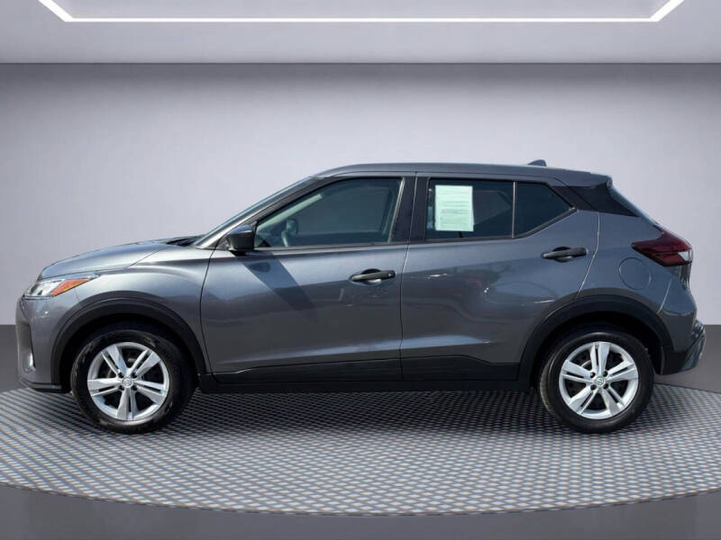 2023 Nissan Kicks S