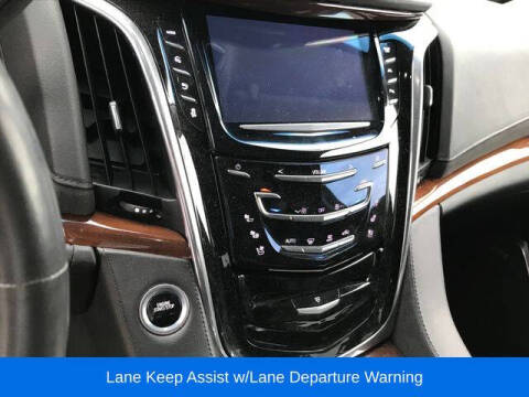 2017 Cadillac Escalade Luxury