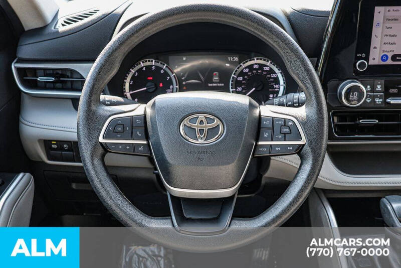 2023 Toyota Highlander L