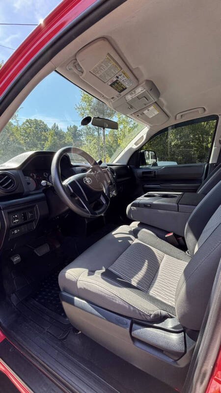2015 Toyota Tundra SR5