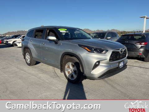 2024 Toyota Highlander LE