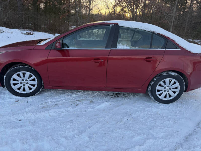 2011 Chevrolet Cruze 1LT's photo