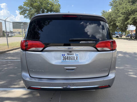 2020 Chrysler Pacifica Limited