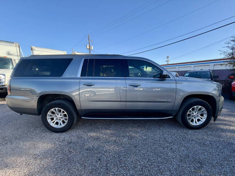 2019 GMC Yukon XL SLT