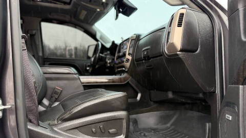 2015 GMC Sierra 3500HD Denali