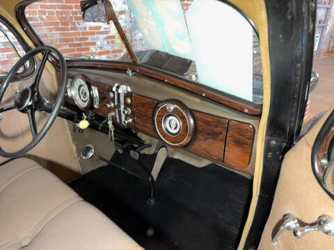 1936 Oldsmobile F-36
