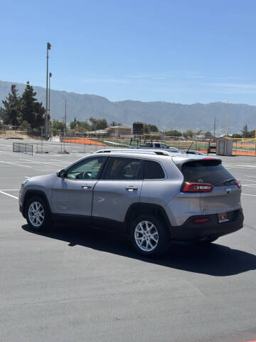 2018 Jeep Cherokee Latitude