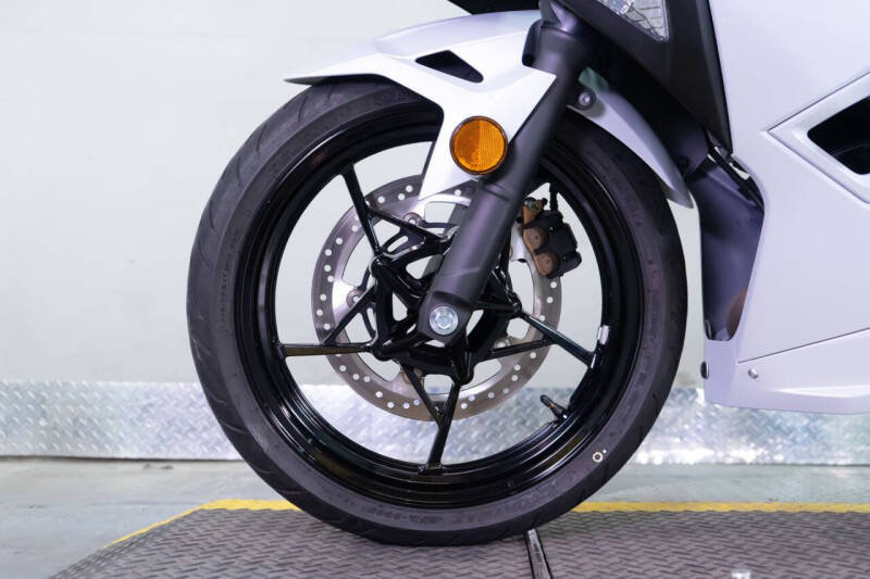 2025 Kawasaki Ninja 500
