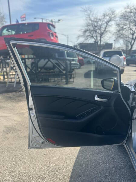 2017 Kia Forte