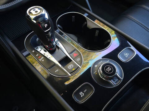 2020 Bentley Bentayga Hybrid