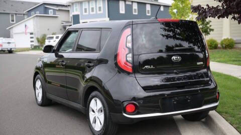 2016 Kia Soul EV +