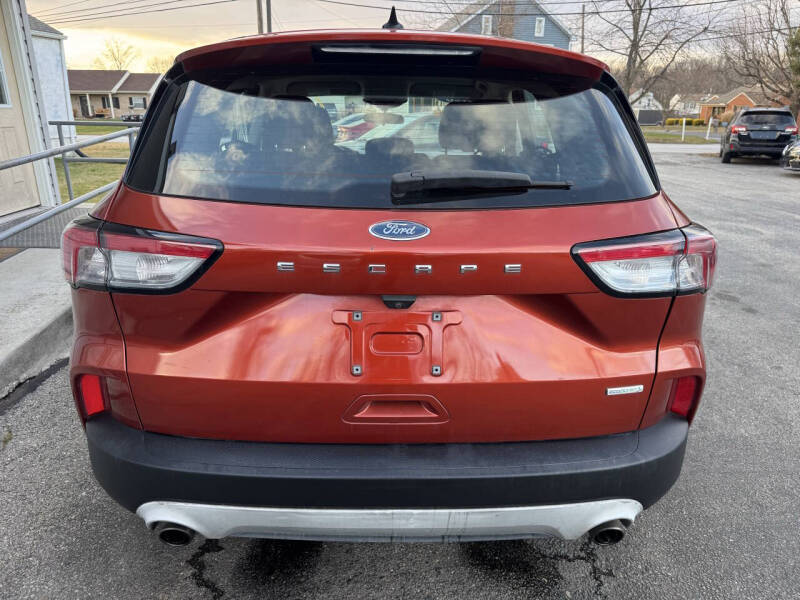 2020 Ford Escape S