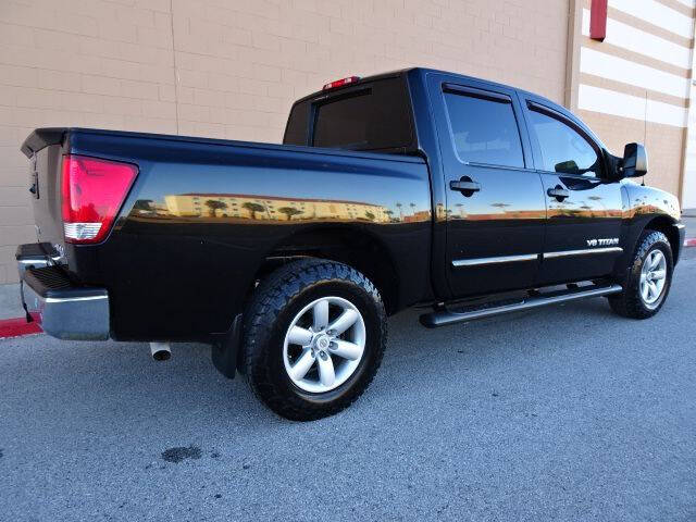 2014 Nissan Titan SV