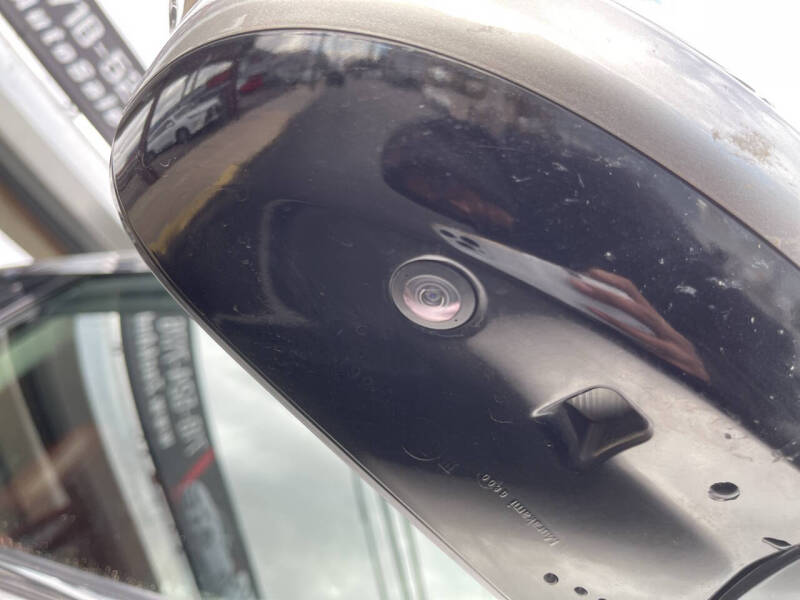 2018 Lexus LX 570 Three-Row