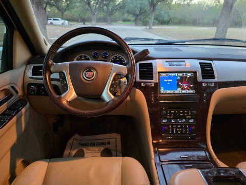 2013 Cadillac Escalade ESV Luxury