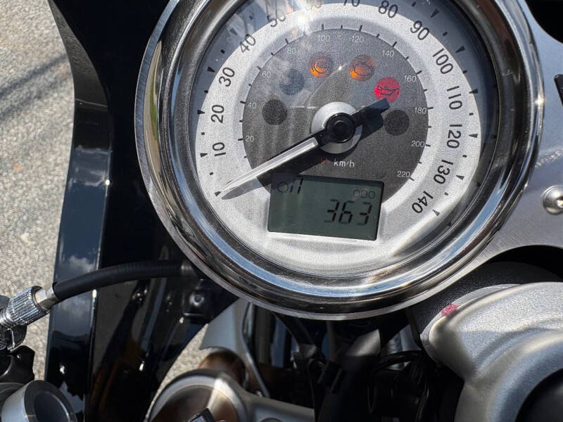 2024 Triumph Thruxton