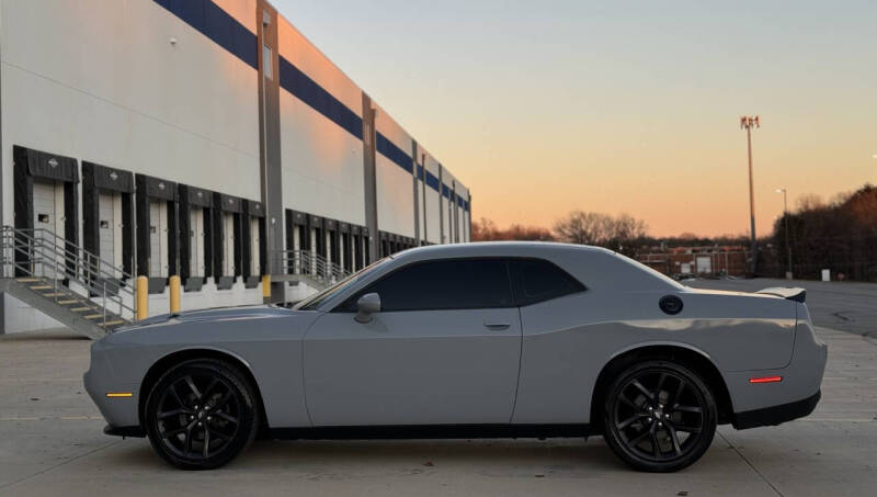2020 Dodge Challenger SXT