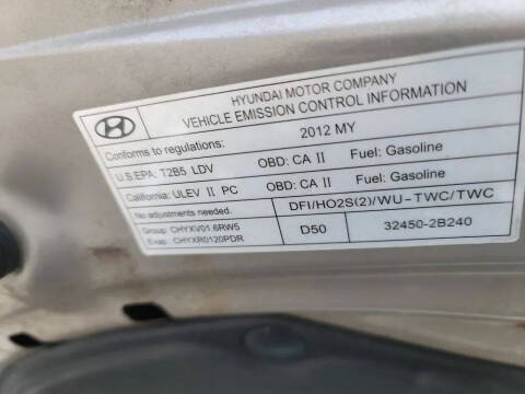 2012 Hyundai Accent GLS