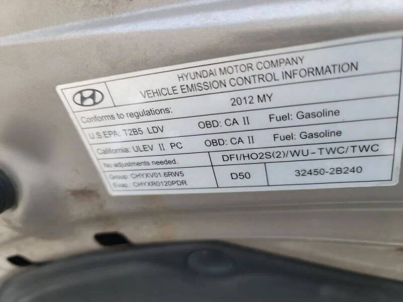 2012 Hyundai Accent GLS