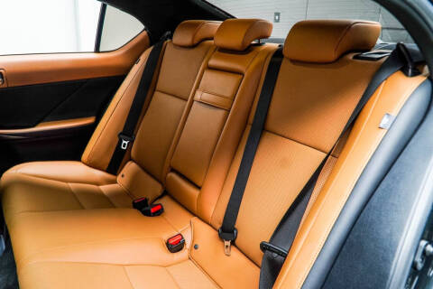 2024 Lexus IS 350 F SPORT Design