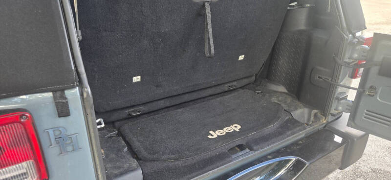 2015 Jeep Wrangler Willys Wheeler Edition