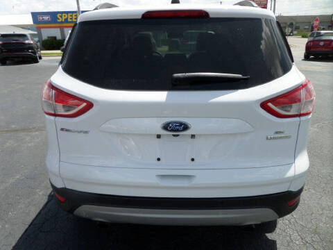 2016 Ford Escape SE